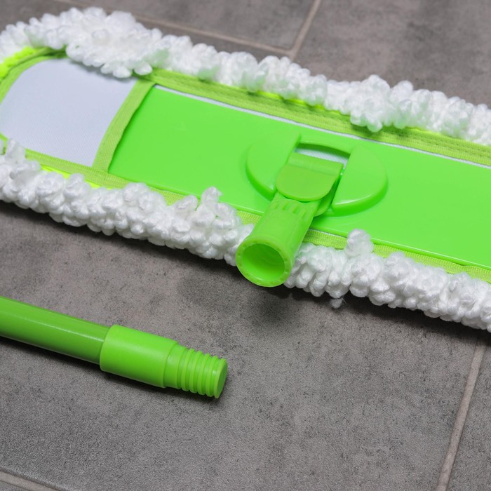 Швабра для мытья пола плоская,насадка из микрофибры 38х8см,телескопическая ручка 77-128см